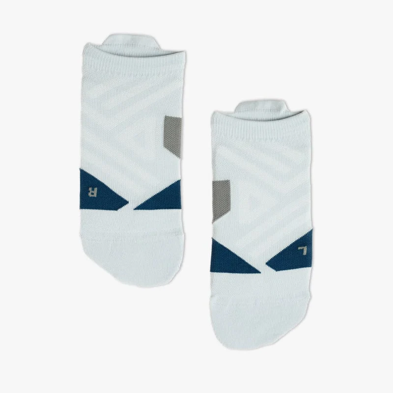 On Men's Low Sock - Image 5